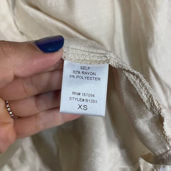 Pomander Place Top Women XS Beige Cottagecore Peasant Boho Prairie Flowy Smocked - Picture 5 of 8